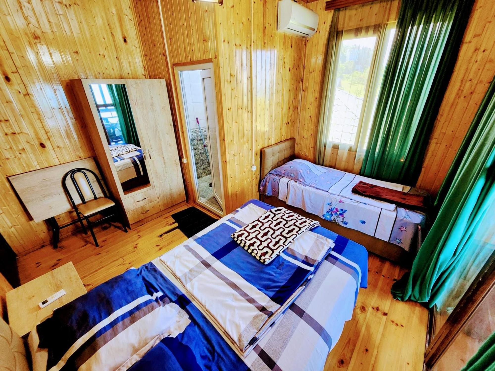 Guest House Nona Chakvi Extérieur photo