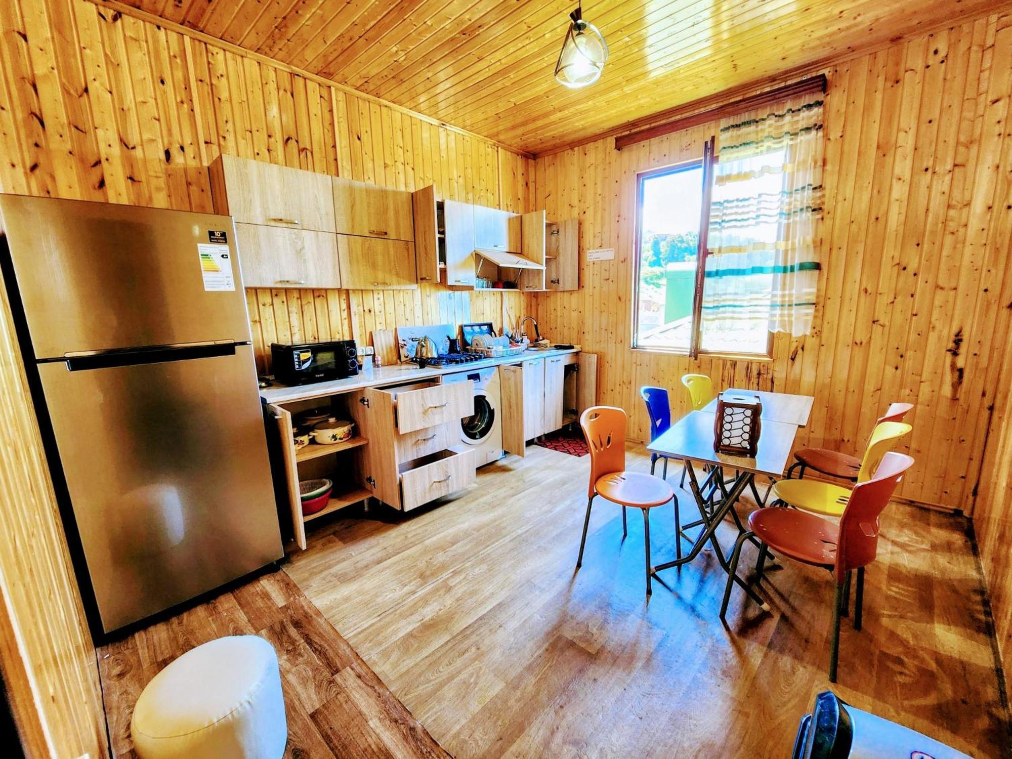 Guest House Nona Chakvi Extérieur photo