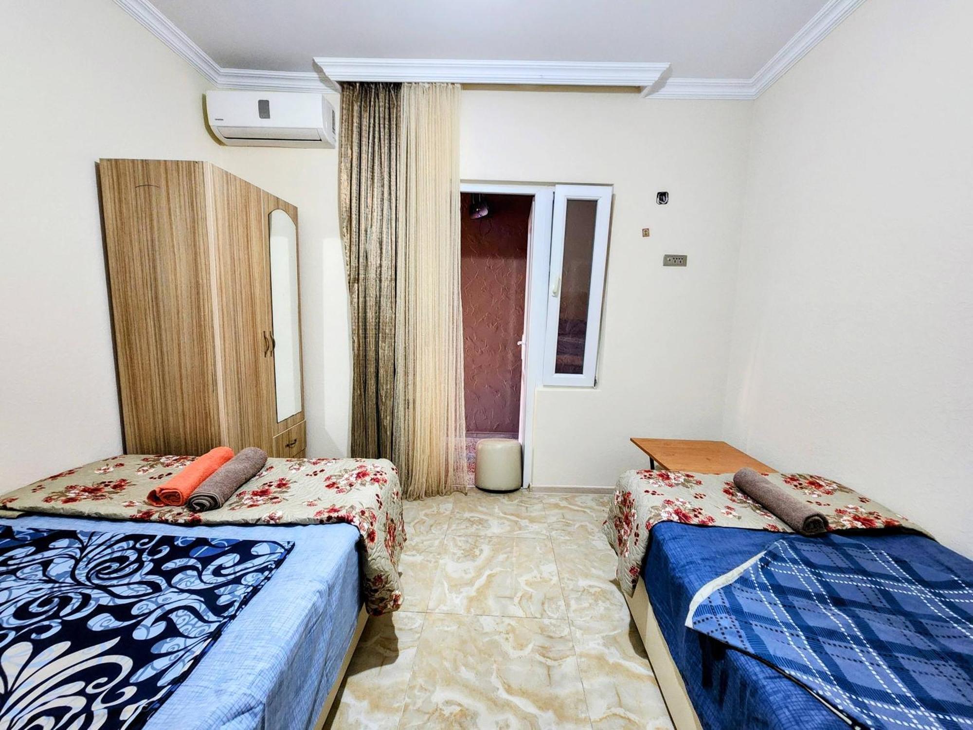 Guest House Nona Chakvi Extérieur photo