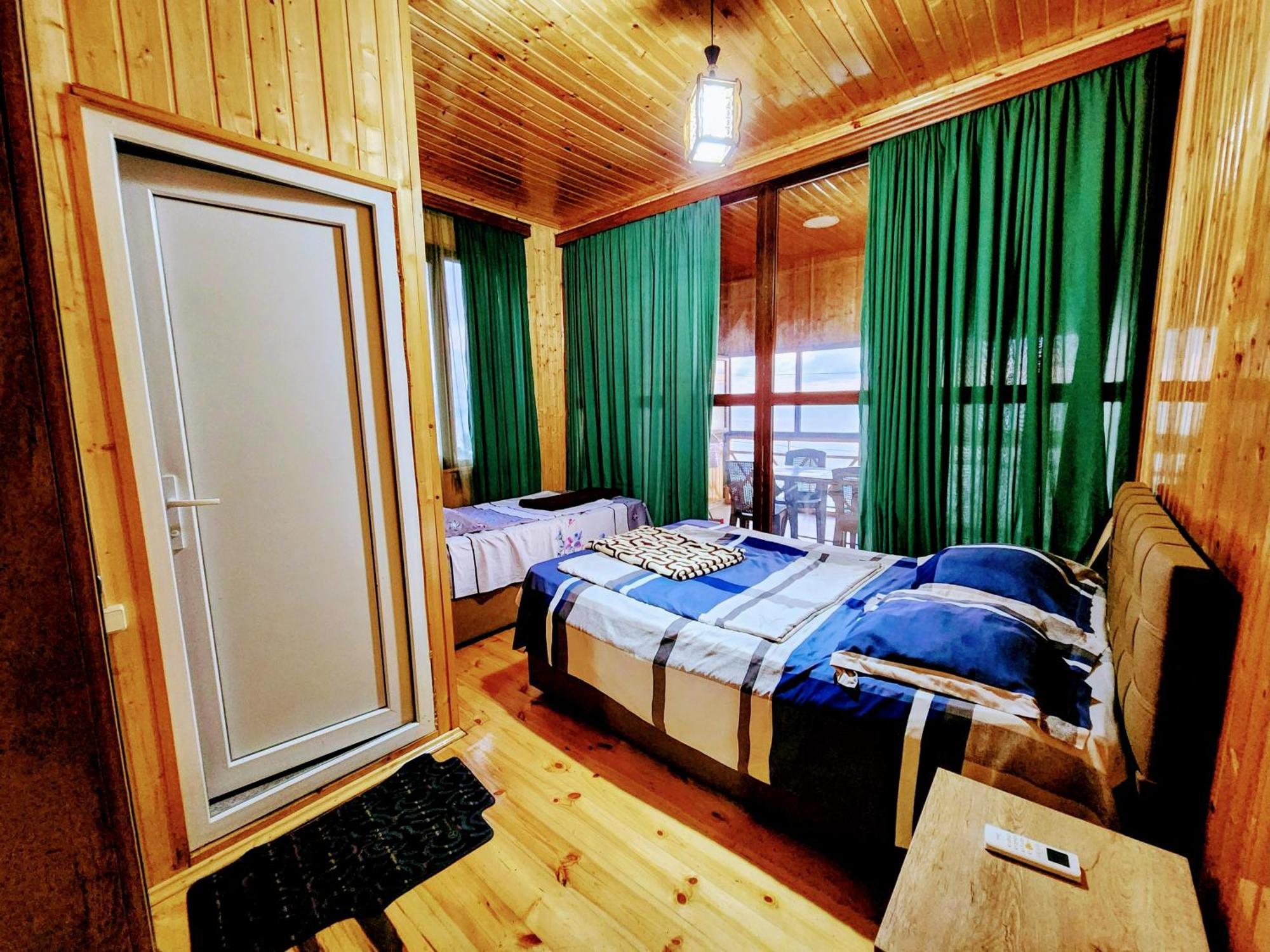 Guest House Nona Chakvi Extérieur photo